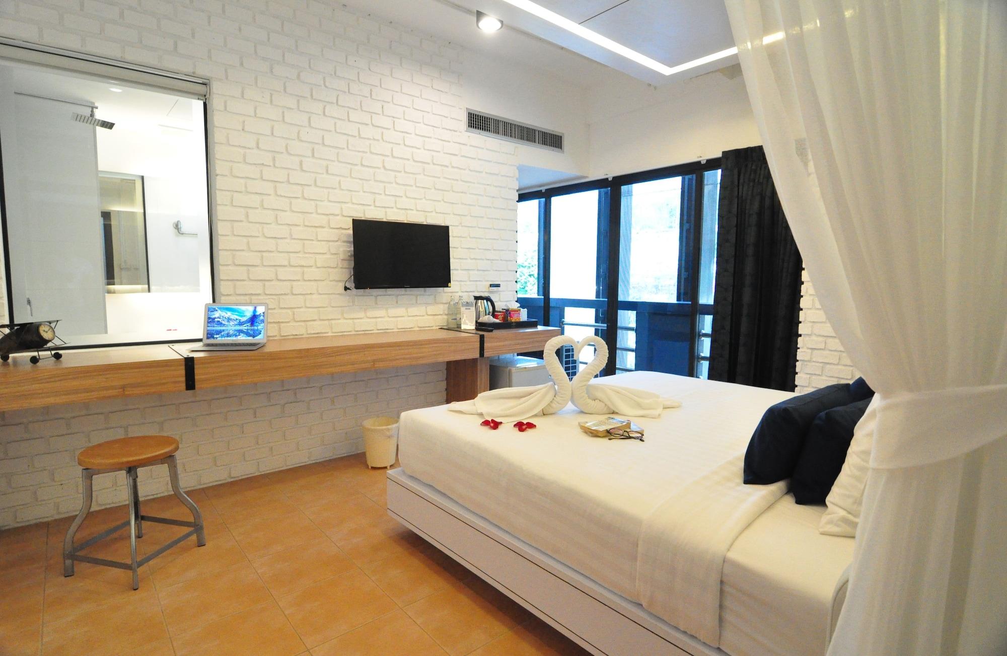酒店 Forty Winks Phuket Patong
