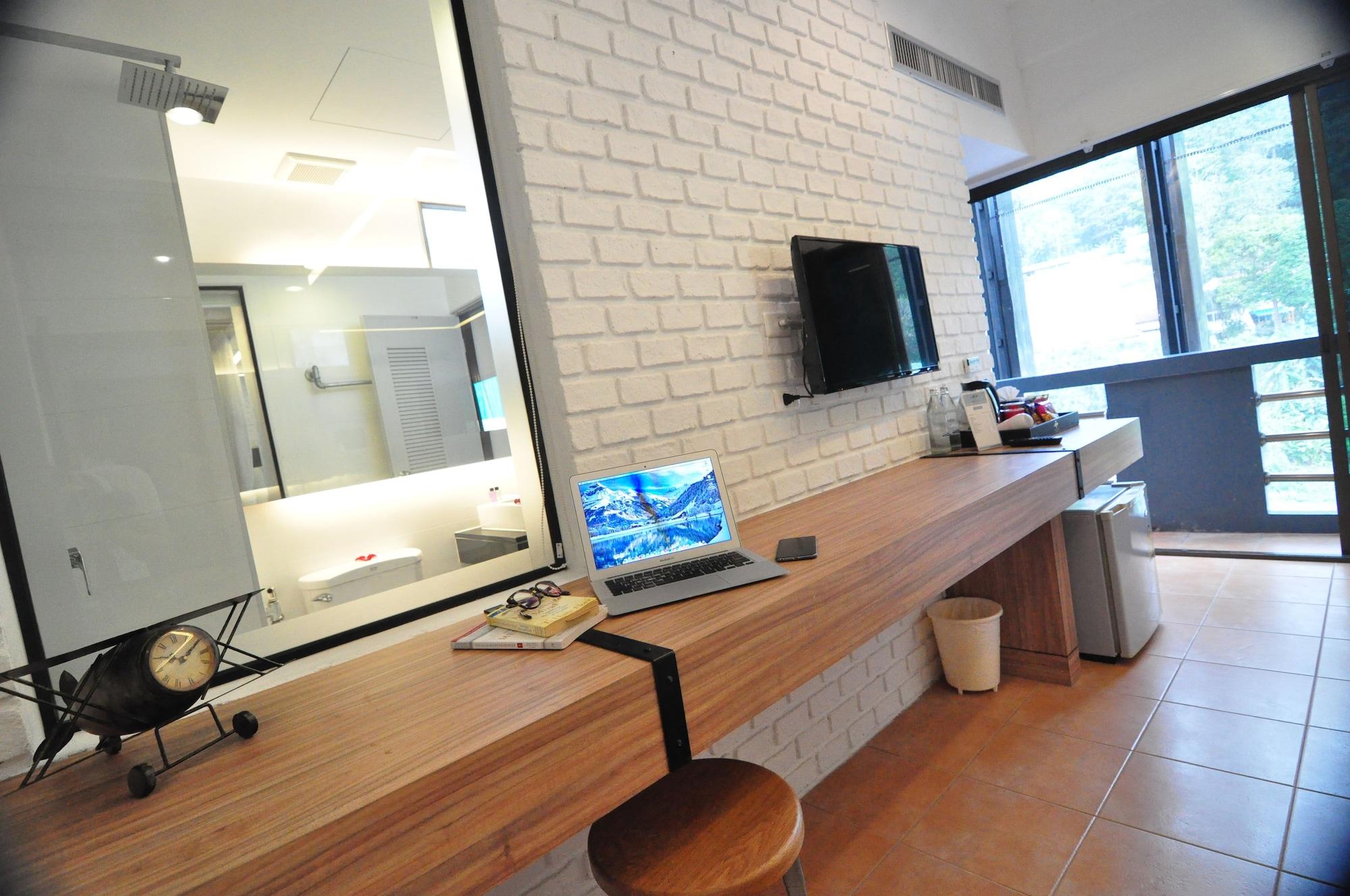 Forty Winks Phuket 酒店