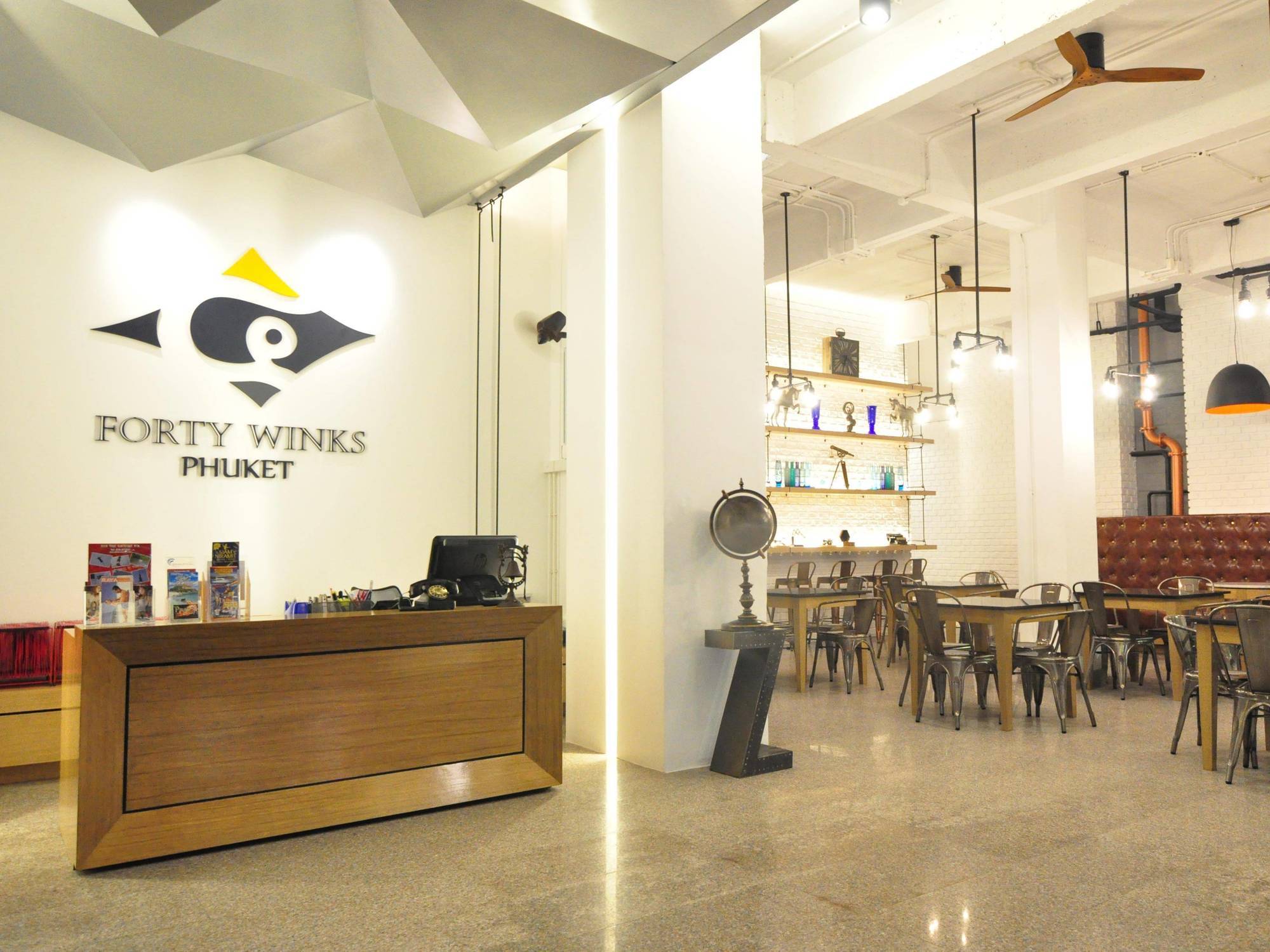 酒店 Forty Winks Phuket