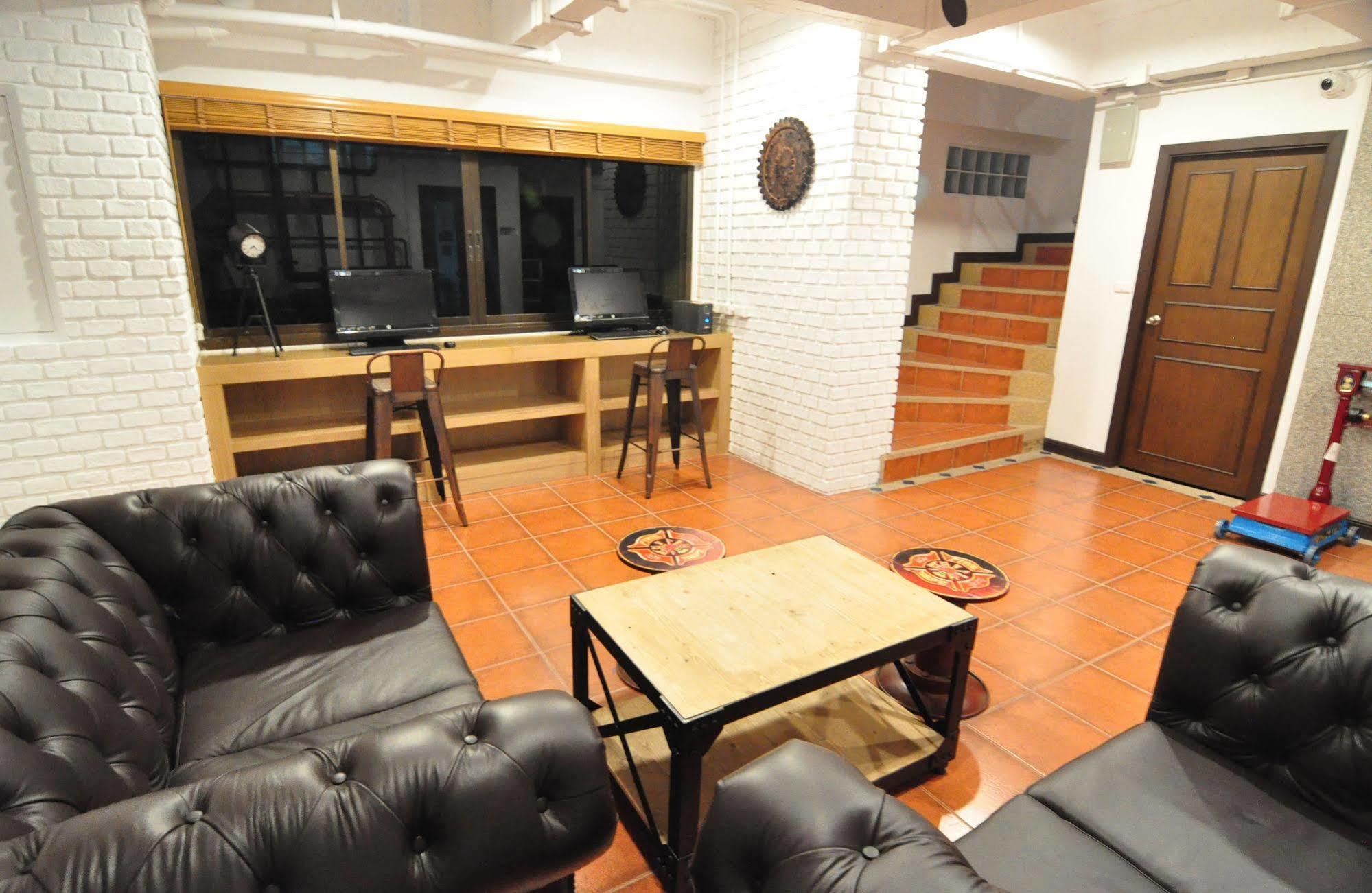 酒店 Forty Winks Phuket