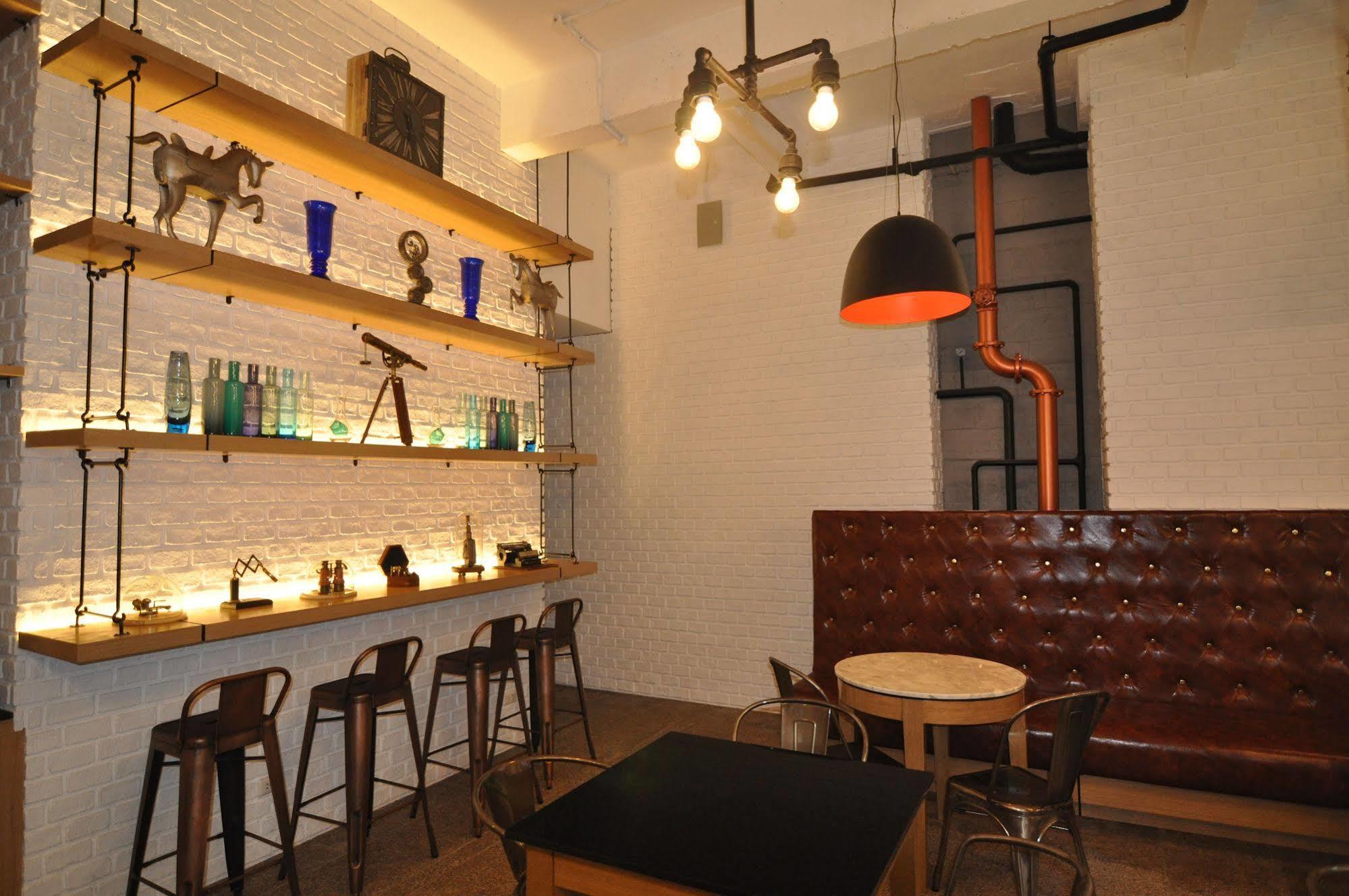 Forty Winks Phuket 酒店 3*